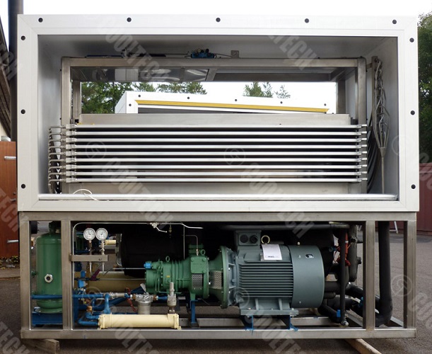 Selfcontained horizontal plate freezers